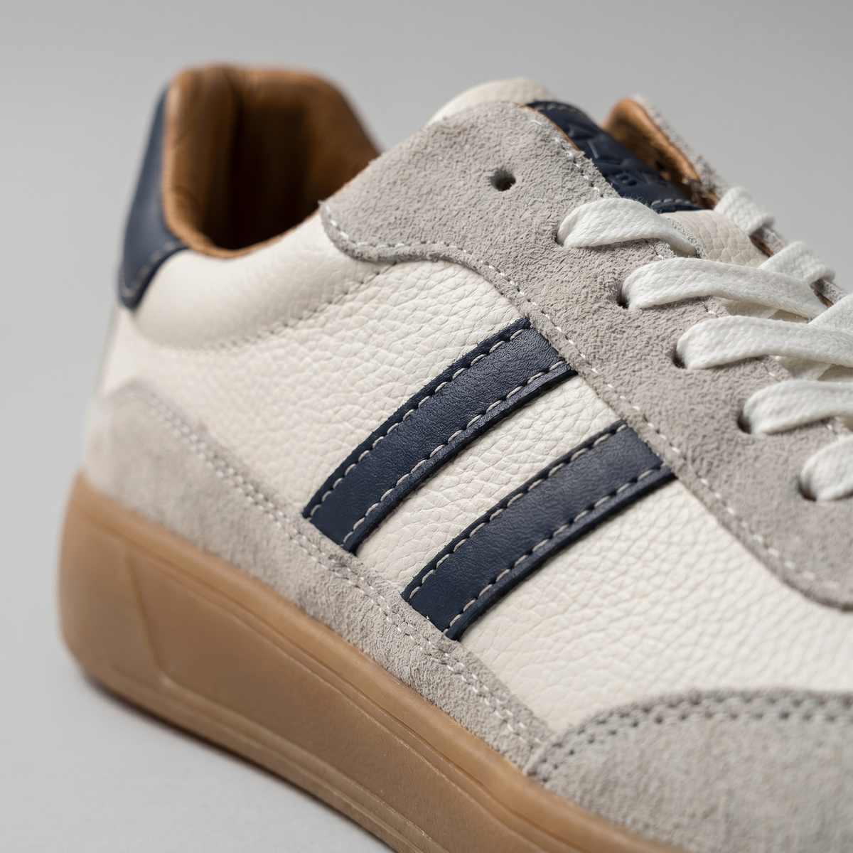 Rowan Retro Lace-Up Sneakers